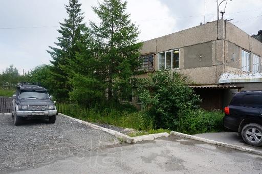 Продаётся часть административно-бытового корпуса в Полевском